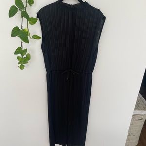 Zara midi black dress size M